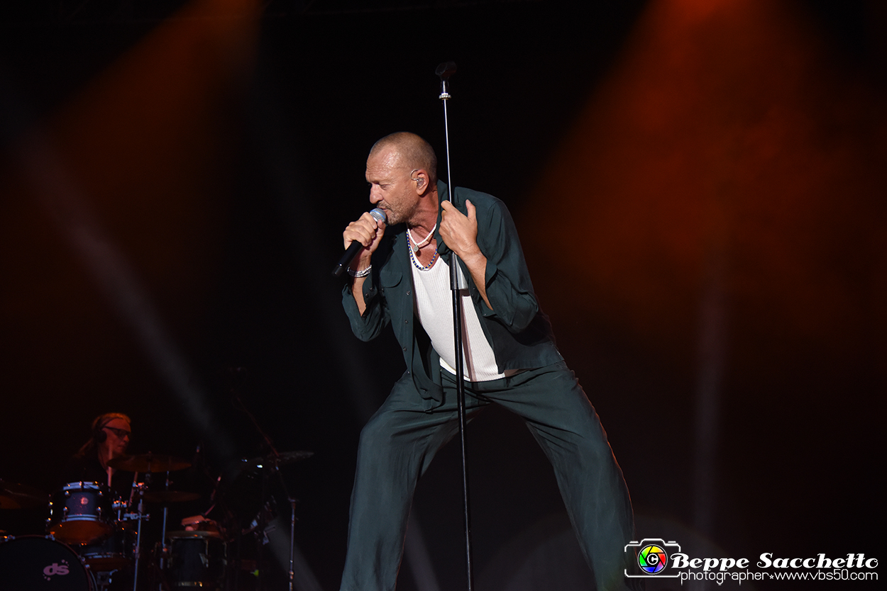 VBS_0788 - Concerto Biagio Antonacci - Palco Centrale Tour 2023.jpg